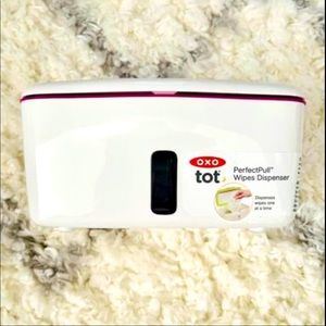 Brand New! OXO TOT Perfect Pull Wipes Dispenser